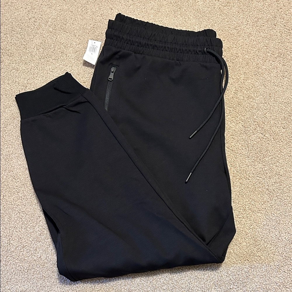Old Navy Women's Black Jogger Pants